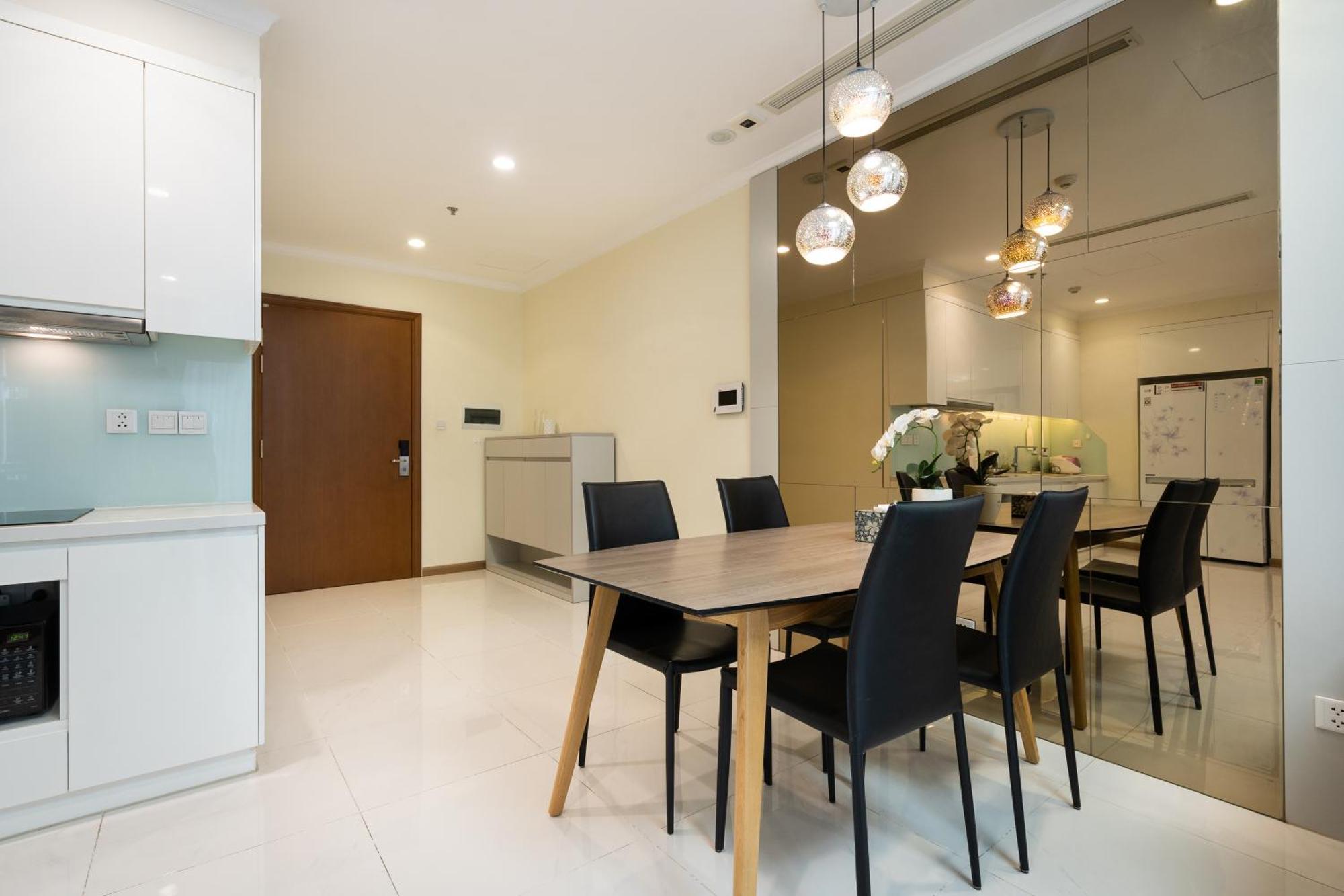 Vinhomes Saigon Premium Apartments Хошимін Екстер'єр фото
